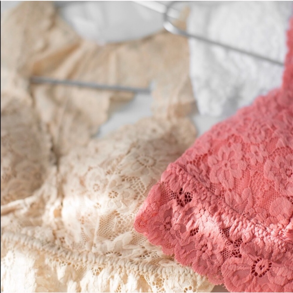 Lex Lace Bralette - Picture 7 of 8